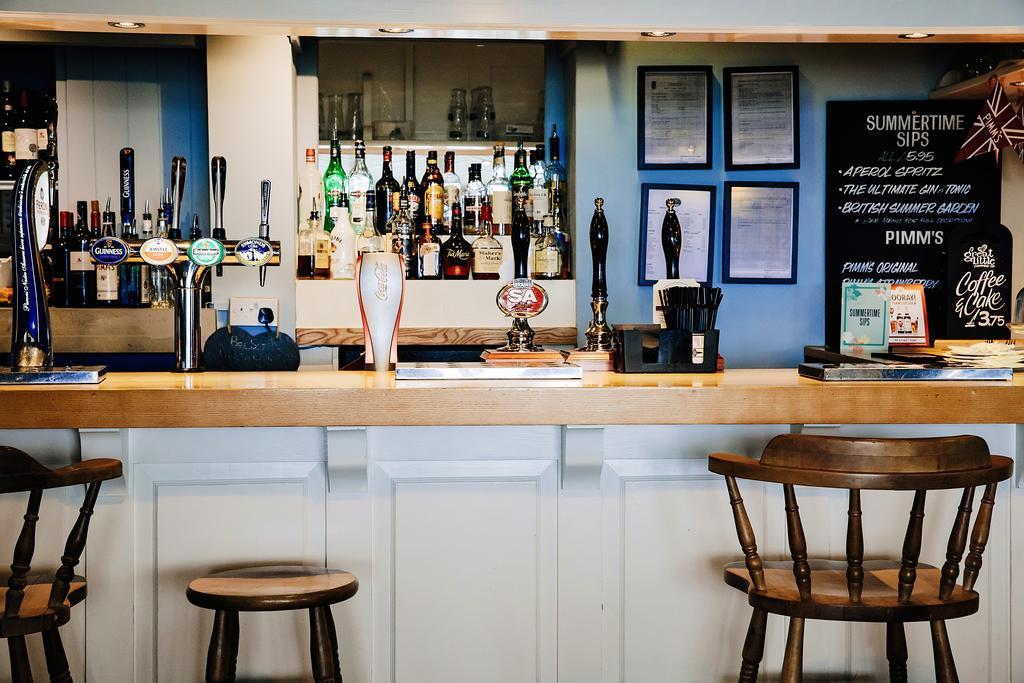Ship Inn Aberporth Luaran gambar